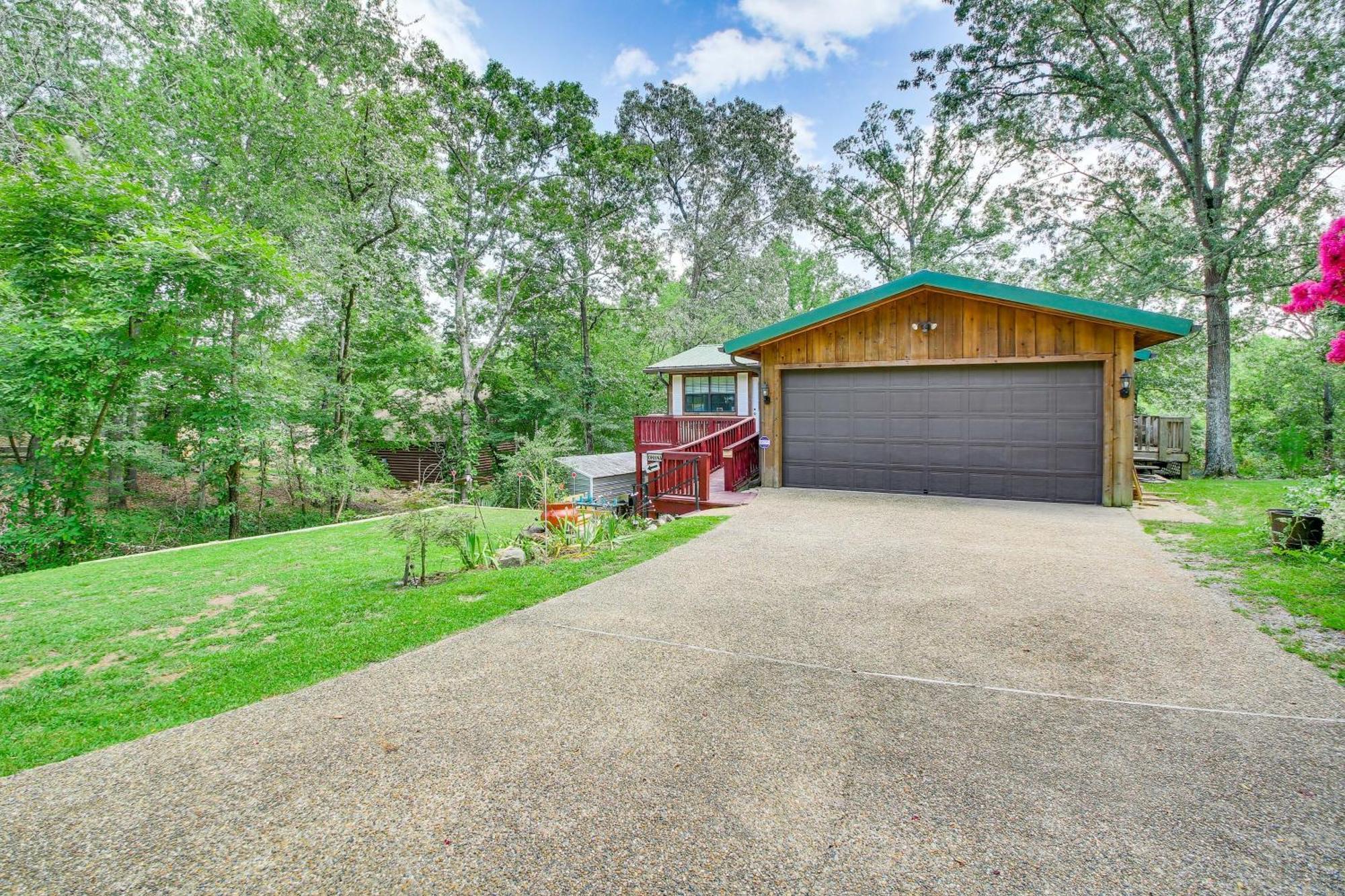 Hot Springs Retreat With Private Dock And Hot Tub! Villa Exterior photo